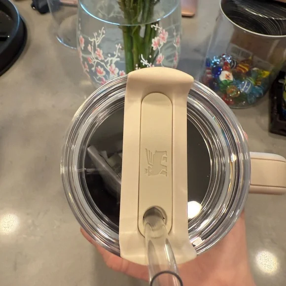 ELF X Stanley 30 oz Quencher Tumbler Multicolor Holiday Edition Honey Talks - Picture 3 of 4